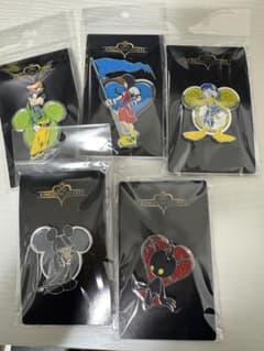 キングダムハーツ ロフト ピンズ 全5種類セット - メルカリ