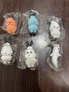 ドコムス ドコうさ ガチャ マスコットキーホルダー 全6種コンプセット