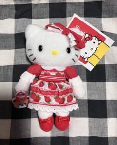 ハローキティ展 いちごドレス マスコットキーホルダー ぬいぐるみ 京都
