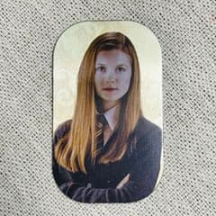 ハリーポッター メタルミニカード ジニー・ウィーズリー - メルカリ