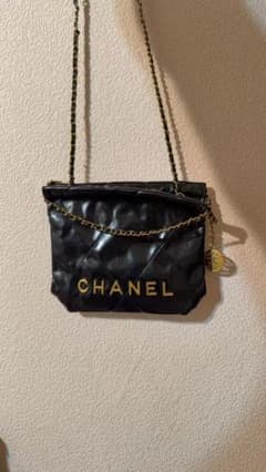 CHANEL ノベルティ レザーショルダーバッグ~~1 - メルカリ