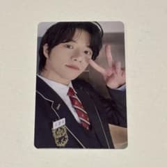 TXT ボムギュ 制服 トレカ FC 会場特典 - メルカリ