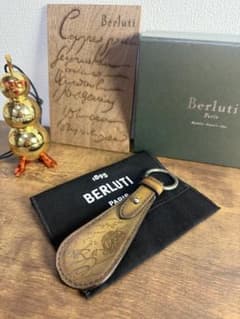Berluti ベルルッティ カリグラフィ シューホーン 靴べら キーホルダー