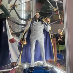 ワンピース フィギュア ラフィット 黒ひげ海賊団 pop maximum 海外