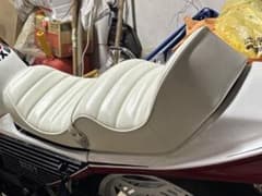 cbx400f cbx550f 猫背 シート ホワイト - メルカリ