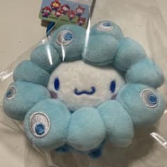 大阪万博 ミャクミャク シナモロール カラビナ付きマスコット 品薄