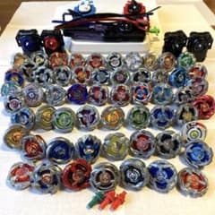 セール中❗️ベイブレード x 55個 ランチャーなど 引退品 まとめ売り