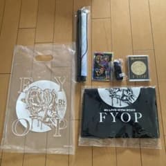 銀テープ付】B'z LIVE-GYM 2025 FYOP プレミアム席グッズ - メルカリ