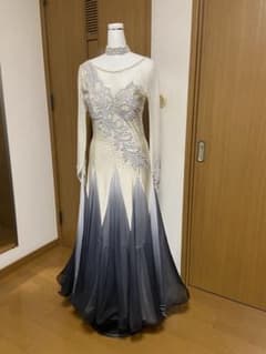 社交ダンスドレス グラデーションデザイン - メルカリ