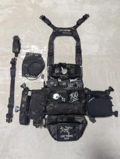 VOLK TACTICAL GEAR V.T.G チェストリグ（MCBK） - メルカリ