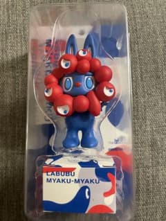 大阪関西万博LABUBUMYAKU-MYAKUストラップ付ラブブミャクミャク - メルカリ