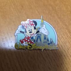 海外ディズニーピンバッジ ミニー シンデレラ城 ピントレーディング
