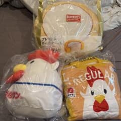 ローソン一番くじ ラストワン賞、B賞、C賞セット - メルカリ