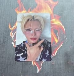 XLOV RISING STAR ヒョン トレカ 턱브이 - メルカリ