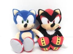 ソニック・ザ・ヘッジホッグ Mぬいぐるみ シャドウ - メルカリ