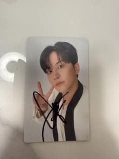 ATEEZ ジョンホ 直筆サイン入り トレカ センドオフ アジツ - メルカリ