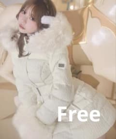 ミシェルマカロン ケーブル柄ベルト付きダウンコート ダウンコート