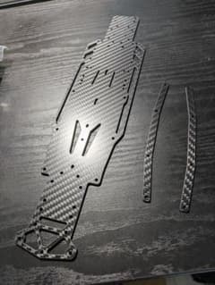 ReveD RDX用カーボンシャーシ＆サイドデッキ2mm - メルカリ
