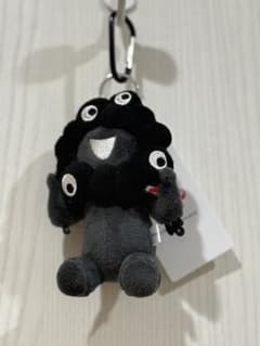 大阪・関西万博の黒ミャクミャク(座りバージョン) カラビナ付き、新品