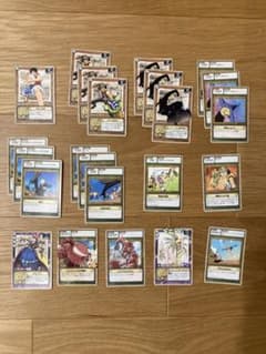 絶版】旧ワンピースカード まとめ売り - メルカリ