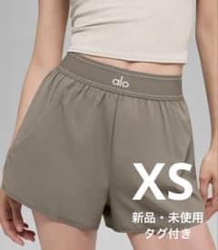 タグ付・新品】alo Match point short アロショートパンツ - メルカリ