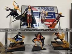 ワンピースフィギュア7体セットルフィニカ、ゾロ、サンジ、シャンクス