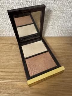 トムフォード スキンイルミネイティング パウダーデュオ ムードライト