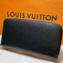 新型✨️美品✨️ルイヴィトン エピ ジッピーウォレット ノワール