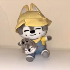 StrayKids SKZOO 園児ぬいぐるみ ウルフチャン POPUP - メルカリ