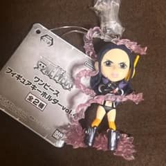 ニコ・ロビン キーホルダー ワンピース フィギュアキーホルダー Vol.4