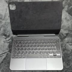 iPad Pro 11 (M4) Magic Keyboard 日本語 JIS - メルカリ