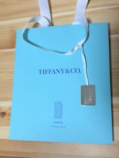 Tiffany 銀座 ショップ袋 銀座店チャーム付き - メルカリ