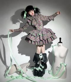 即納 CATCOCOONクラシカルドール 長袖 セットアップ 緑チェック - メルカリ