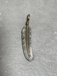 ハシ様専用Harvey Mace 12KGF フェザーペンダント - メルカリ