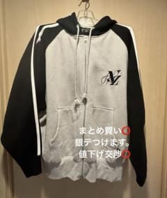 NiziU AWAKE パーカー Mサイズ - メルカリ