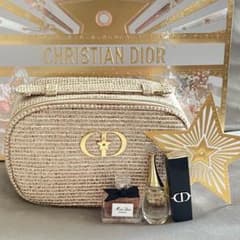 ディオール クリスマスオファー2025 Diorホリデーポーチ ノベルティ