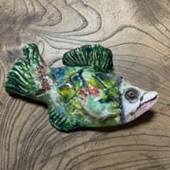 カラフルな魚の陶器装飾品 seyei 森正 陶芸 - メルカリ