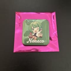 高田村交易所 なな湖 正方形缶バッジ A - メルカリ