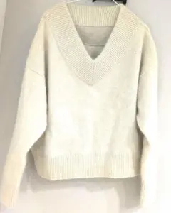 2026年最新】YAK ワイドvネックニットの人気アイテム - メルカリ