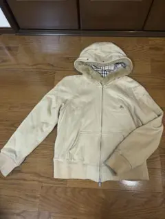 2026年最新】Burberry パーカー ファーの人気アイテム - メルカリ