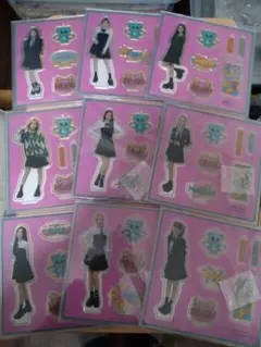 2026年最新】NiziUアクリルスタンドの人気アイテム - メルカリ