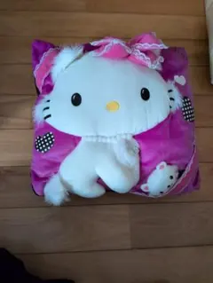 2026年最新】チャーミーキティ クッションの人気アイテム - メルカリ