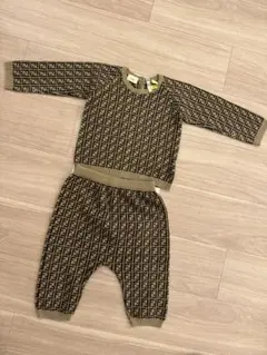 2026年最新】フェンディベビーの人気アイテム - メルカリ