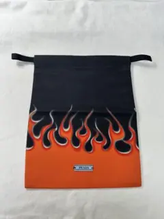 2026年最新】プラダ 巾着 ノベルティの人気アイテム - メルカリ