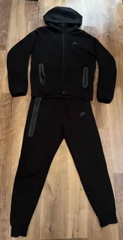 2026年最新】nikeテックフリース上下の人気アイテム - メルカリ