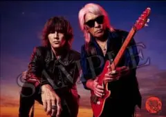 2026年最新】B z ポスターの人気アイテム - メルカリ