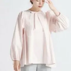 2026年最新】yori サイドギャザーブラウスの人気アイテム - メルカリ