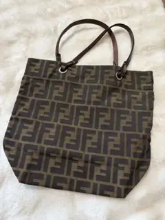 2026年最新】フェンディ ズッカ トートバッグの人気アイテム - メルカリ