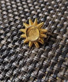 2026年最新】christian lacroix ブローチの人気アイテム - メルカリ