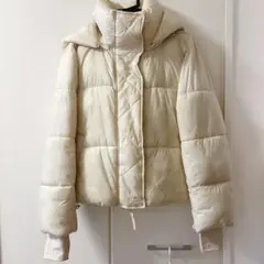 2026年最新】gap ダウンジャケット ホワイトの人気アイテム - メルカリ
